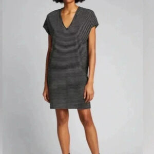 Frame Le V Mini T-Shirt Dress Women’s Large Noir Black Stripes Pima Cotton
